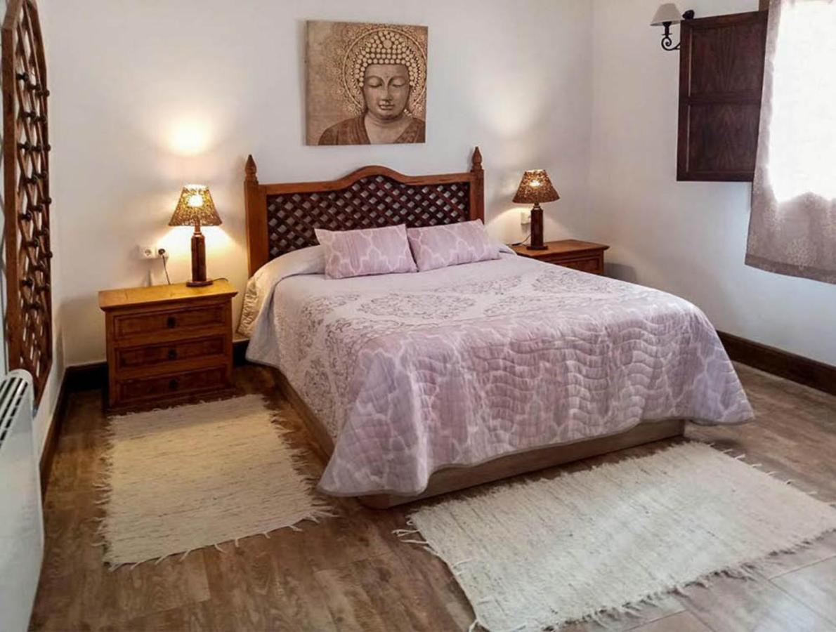Villa For 4 With A Private Pool & Garden Bedar Ngoại thất bức ảnh