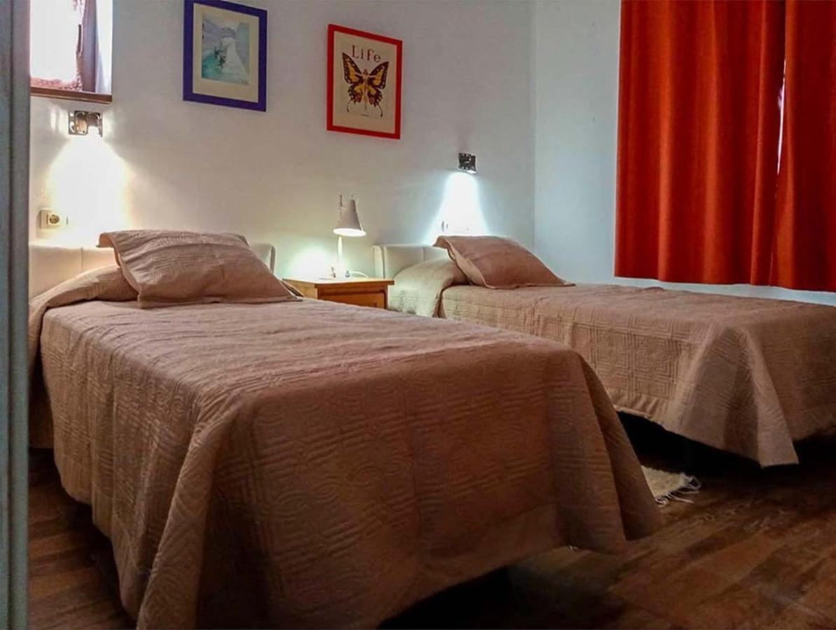 Villa For 4 With A Private Pool & Garden Bedar Ngoại thất bức ảnh