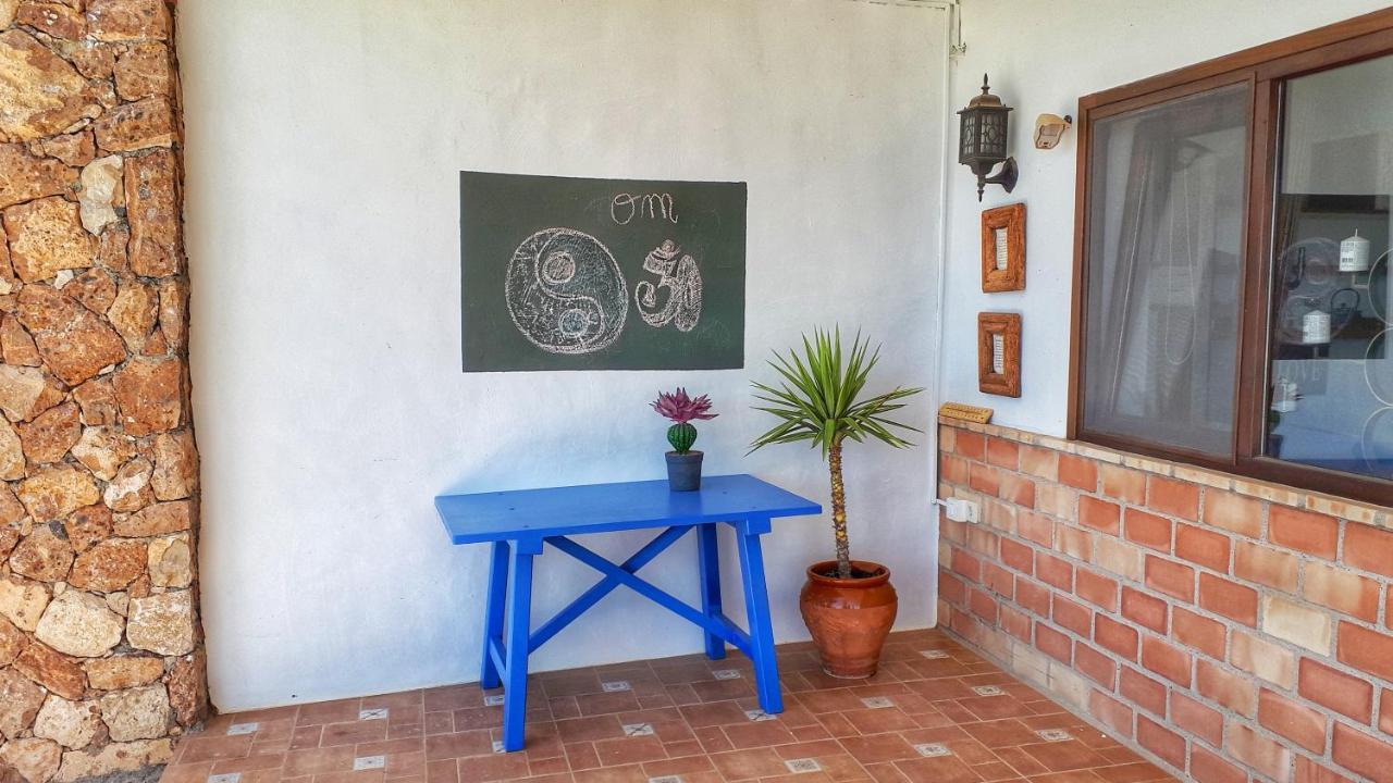 Villa For 4 With A Private Pool & Garden Bedar Ngoại thất bức ảnh