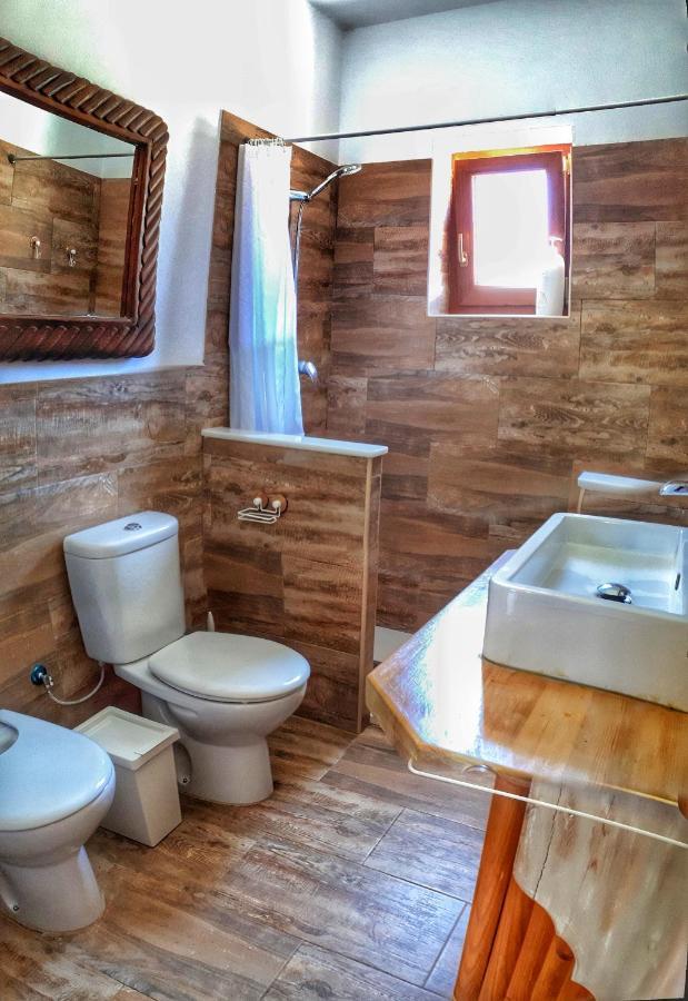 Villa For 4 With A Private Pool & Garden Bedar Ngoại thất bức ảnh